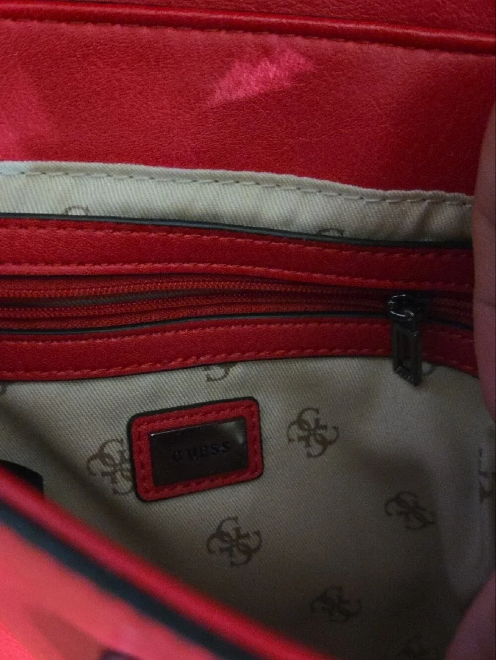 GUESS Hot Red Chain Crossbody Bag